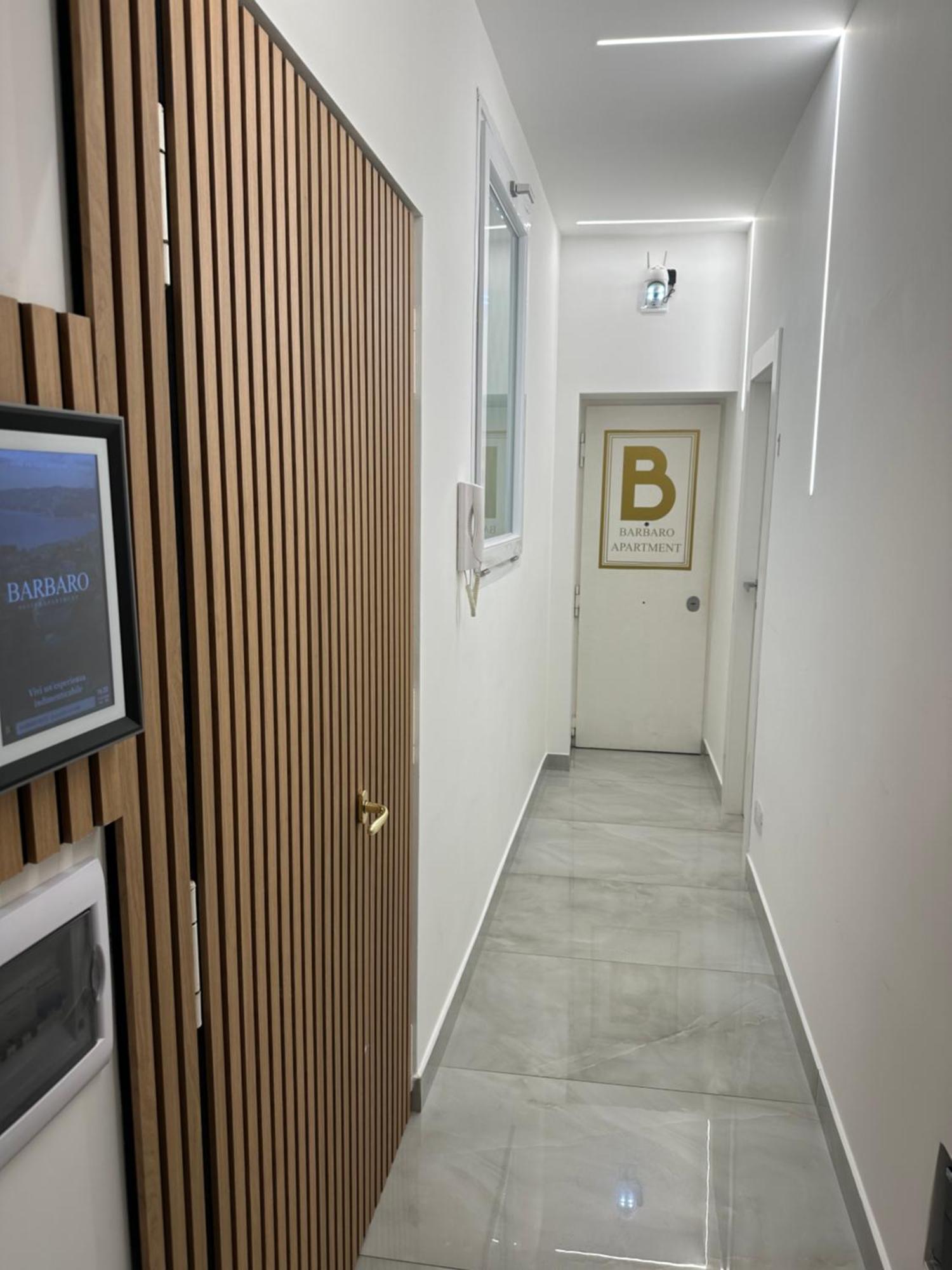 Barbaro Suite & Apartment Naples Exterior photo